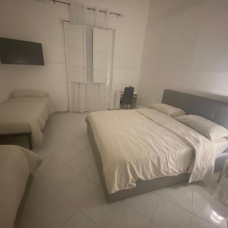 Lavica Airport Catania B&B Экстерьер фото