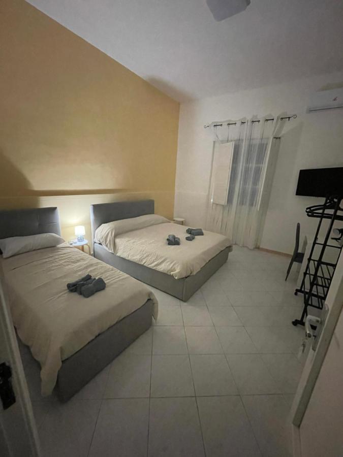 Lavica Airport Catania B&B Экстерьер фото
